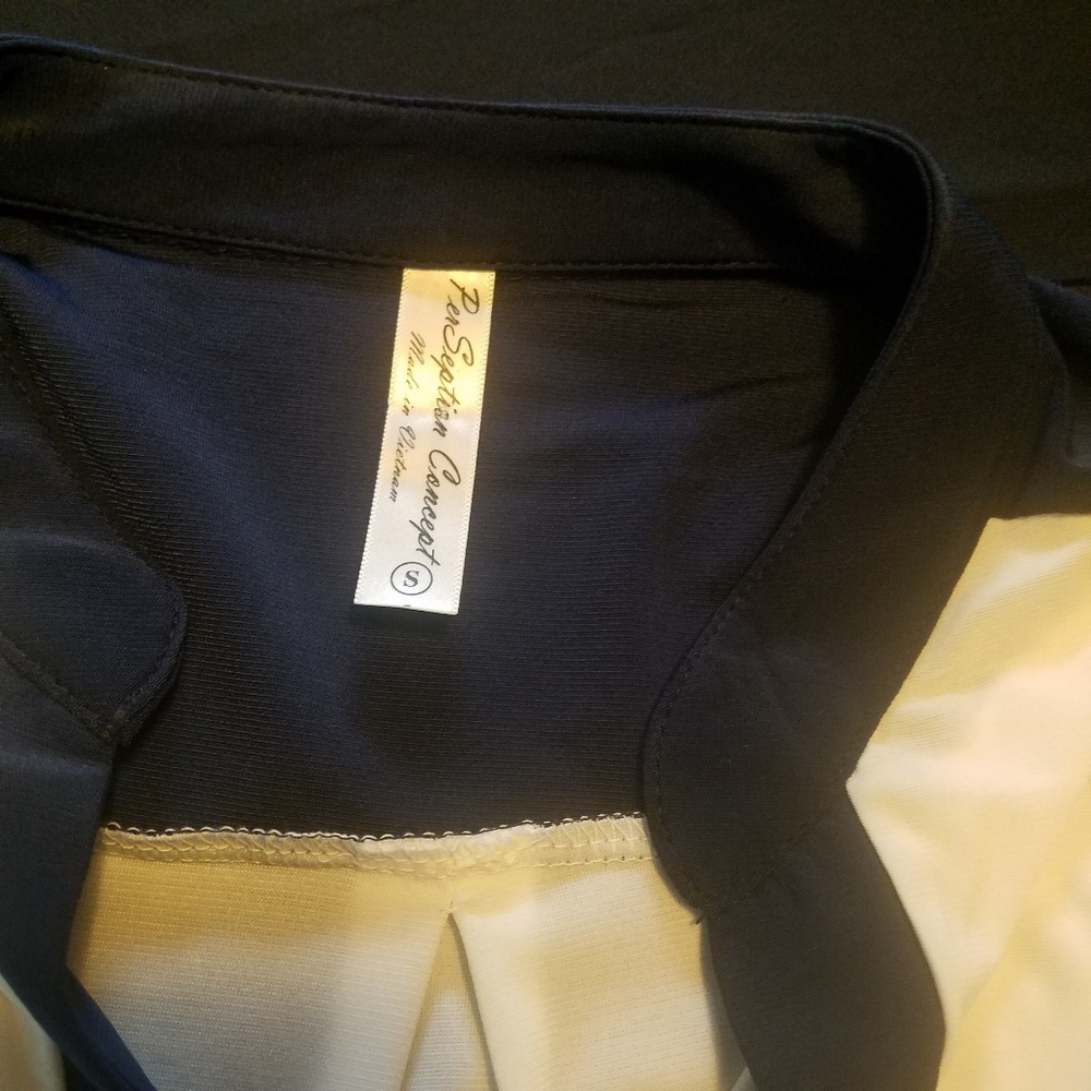 Top - Picture 3 of 4